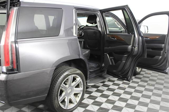 Photo of 2016 Dark Granite Metallic Cadillac Escalade
