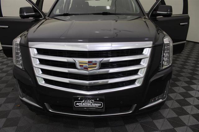 Photo of 2016 Dark Granite Metallic Cadillac Escalade