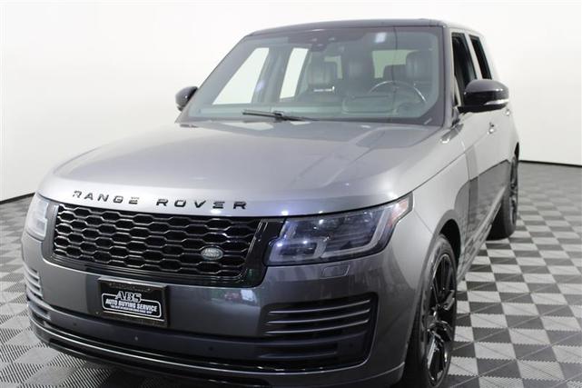 Photo of 2018 Gray Land Rover Range Rover