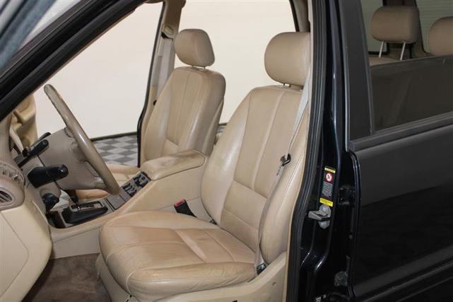 Photo of 2000 Azure Blue Mercedes-Benz M-Class