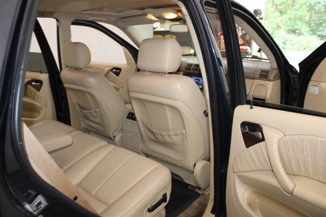 Photo of 2000 Azure Blue Mercedes-Benz M-Class