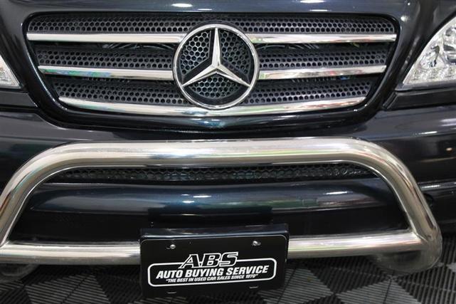Photo of 2000 Azure Blue Mercedes-Benz M-Class