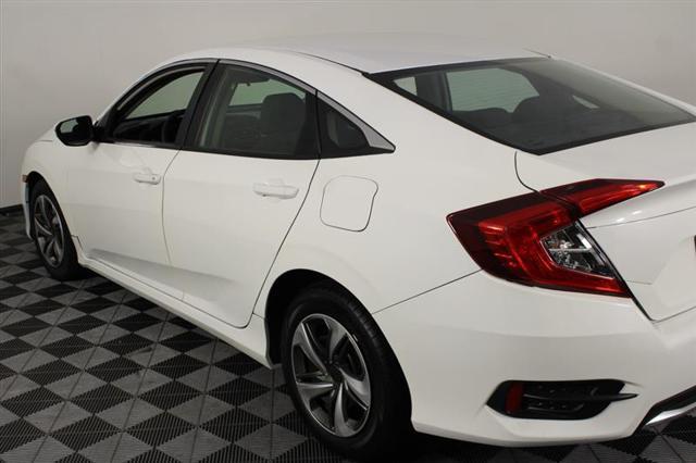 Photo of 2019 Platinum White Pearl Honda Civic