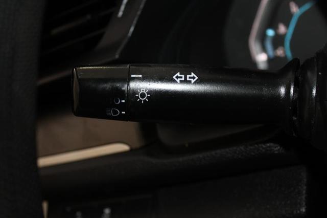 Photo of 2019 Platinum White Pearl Honda Civic
