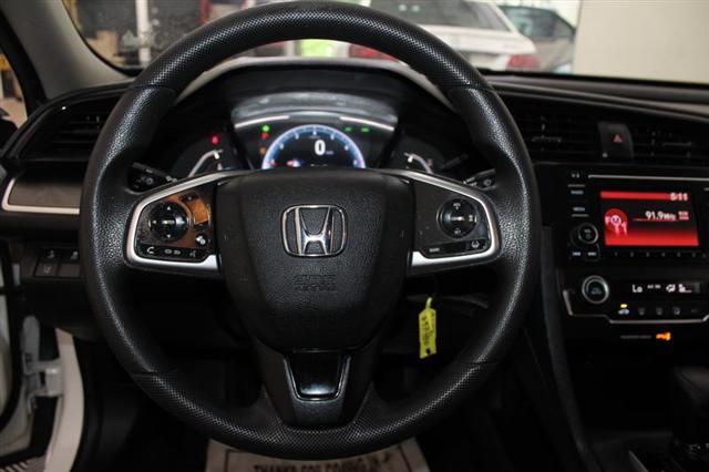 Photo of 2019 Platinum White Pearl Honda Civic
