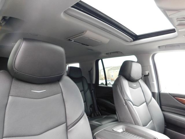 Photo of 2019 Dark Adriatic Blue Metallic Cadillac Escalade