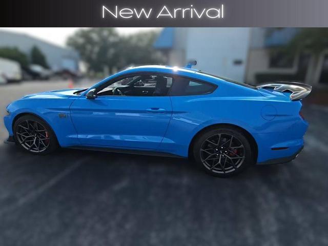 Photo of 2022 Grabber Blue Metallic Ford Mustang