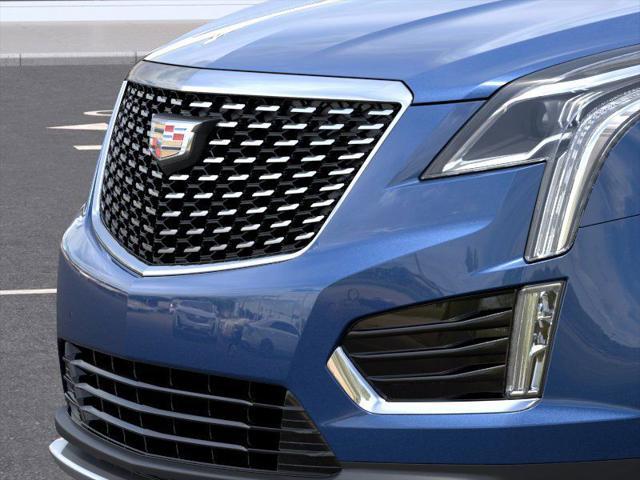 Photo of 2025 Opulent Blue Metallic Cadillac XT5