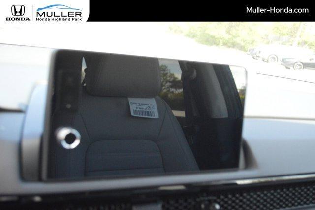 Photo of 2026 Crystal Black Pearl Honda CR-V