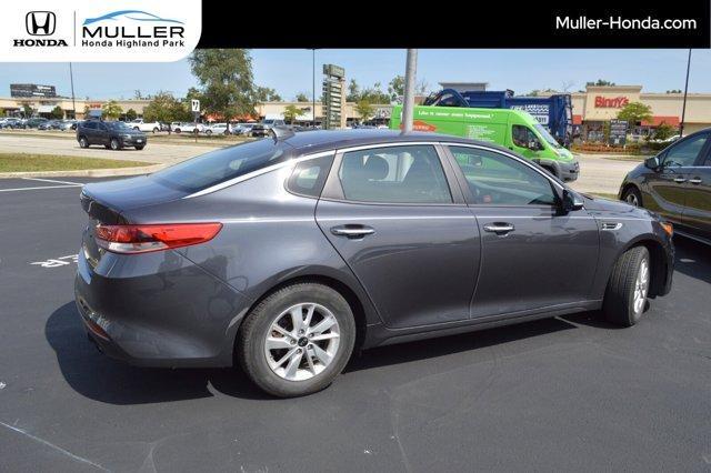 Photo of 2018 Platinum Graphite Kia Optima