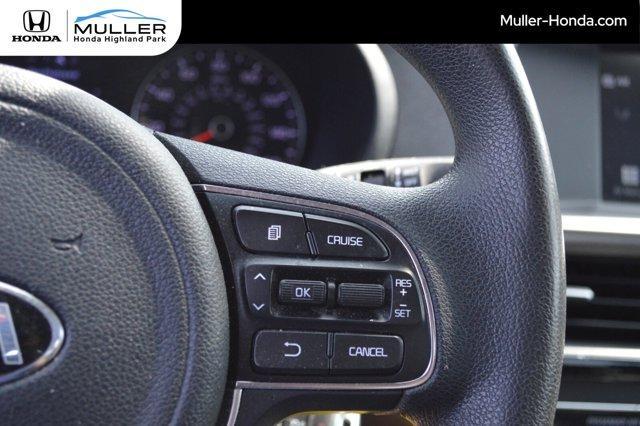 Photo of 2018 Platinum Graphite Kia Optima