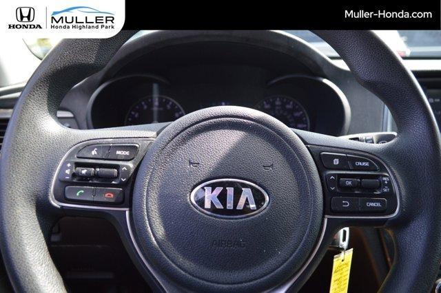 Photo of 2018 Platinum Graphite Kia Optima