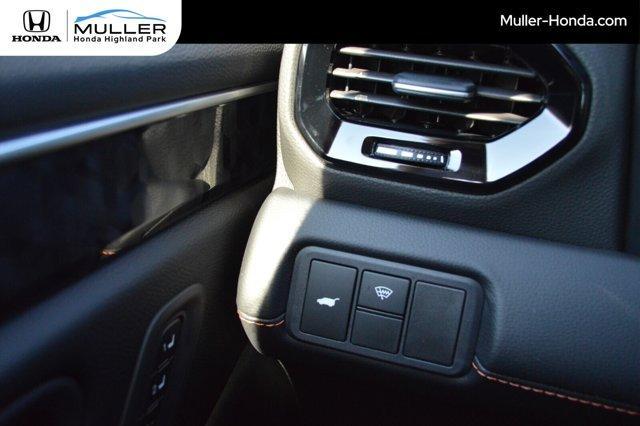 Photo of 2026 Platinum White Pearl Honda Passport