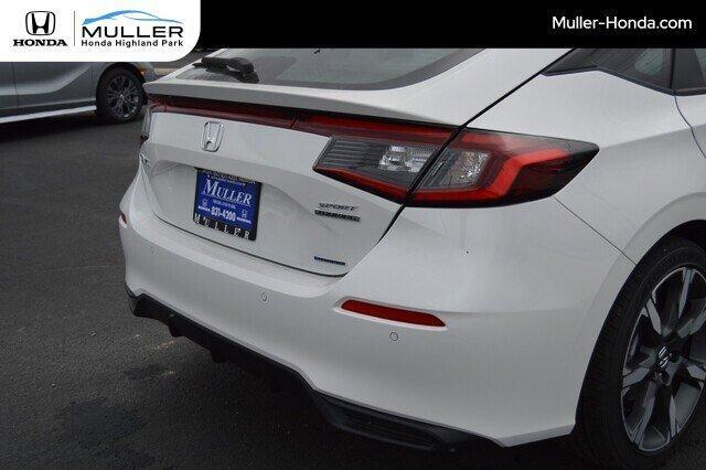 Photo of 2026 Platinum White Pearl Honda Civic Hybrid