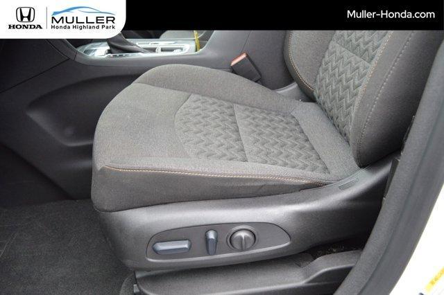 Photo of 2024 Summit White Chevrolet Equinox