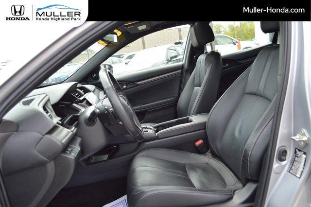 Photo of 2019 Lunar Silver Metallic Honda Civic