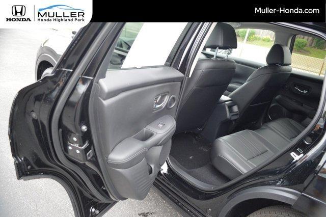 Photo of 2026 Crystal Black Pearl Honda HR-V