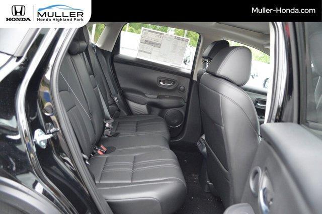 Photo of 2026 Crystal Black Pearl Honda HR-V