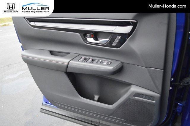 Photo of 2023 Still Night Pearl Honda CR-V Hybrid