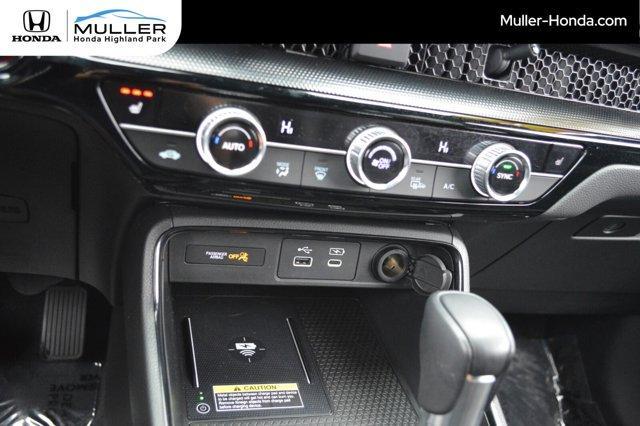 Photo of 2023 Still Night Pearl Honda CR-V Hybrid