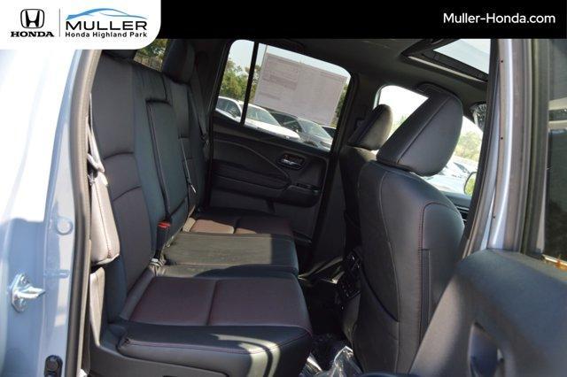 Photo of 2025 Sonic Gray Pearl Honda Ridgeline