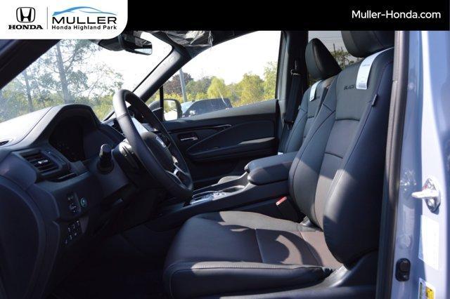 Photo of 2025 Sonic Gray Pearl Honda Ridgeline