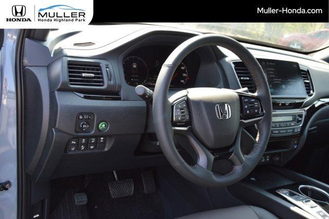 Photo of 2025 Sonic Gray Pearl Honda Ridgeline
