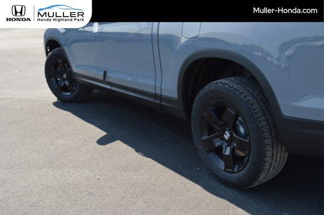 Photo of 2025 Sonic Gray Pearl Honda Ridgeline