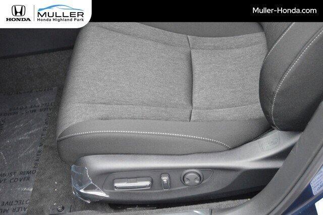 Photo of 2025 Platinum White Pearl Honda Accord