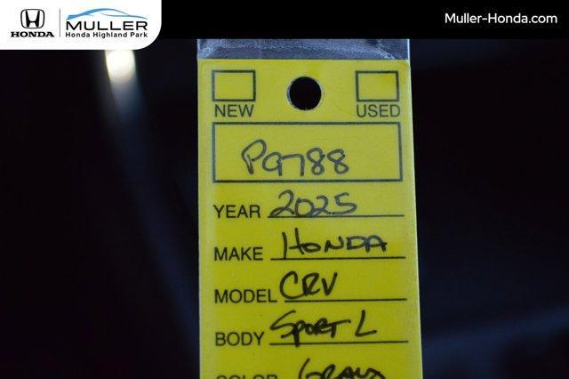 Photo of 2025 Gray Honda CR-V Hybrid