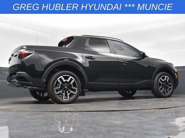 Photo of 2025 Phantom Black Hyundai SANTA CRUZ