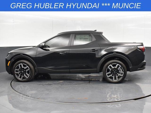 Photo of 2025 Phantom Black Hyundai SANTA CRUZ