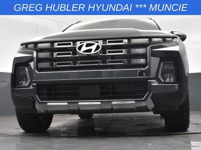 Photo of 2025 Phantom Black Hyundai SANTA CRUZ