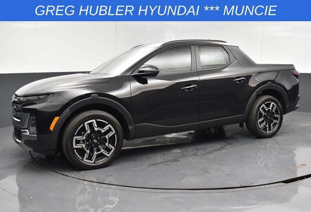 Photo of 2025 Phantom Black Hyundai SANTA CRUZ