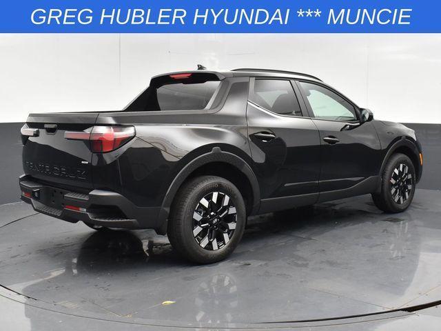 Photo of 2025 Phantom Black Hyundai SANTA CRUZ