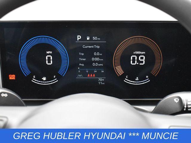 Photo of 2025 Phantom Black Hyundai SANTA CRUZ