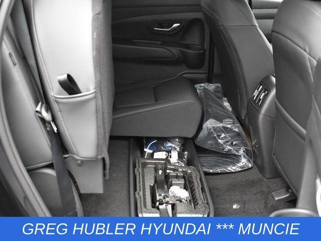 Photo of 2025 Phantom Black Hyundai SANTA CRUZ