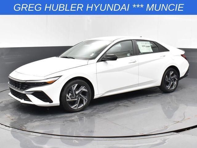 Photo of 2025 White Hyundai ELANTRA HEV