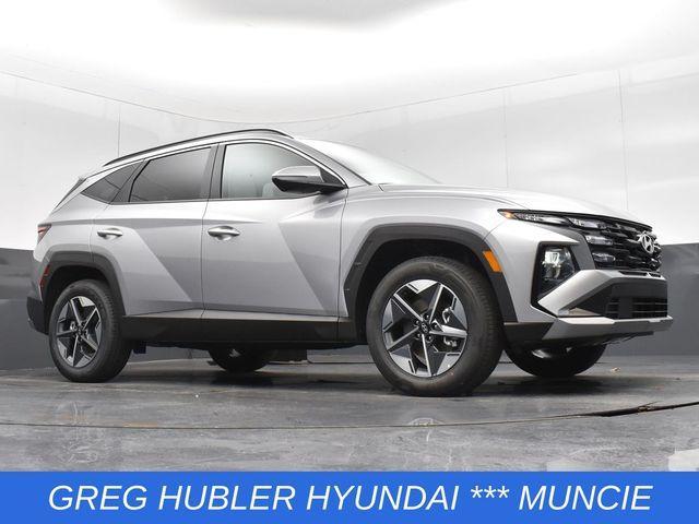 Photo of 2025 Shimmering Silver Hyundai TUCSON Hybrid