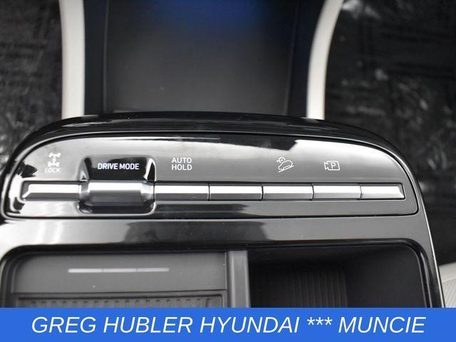 Photo of 2025 Shimmering Silver Hyundai TUCSON Hybrid