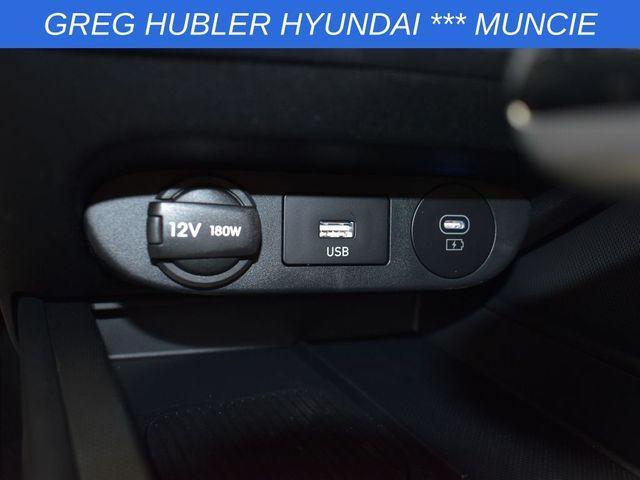 Photo of 2025 White Hyundai ELANTRA HEV