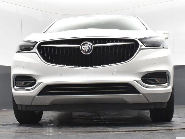 Photo of 2021 White Frost Tri-Coat Buick Enclave