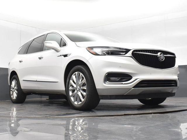 Photo of 2021 White Frost Tri-Coat Buick Enclave