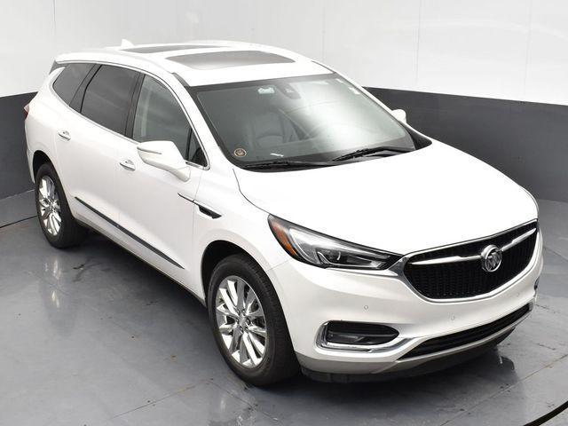 Photo of 2021 White Frost Tri-Coat Buick Enclave