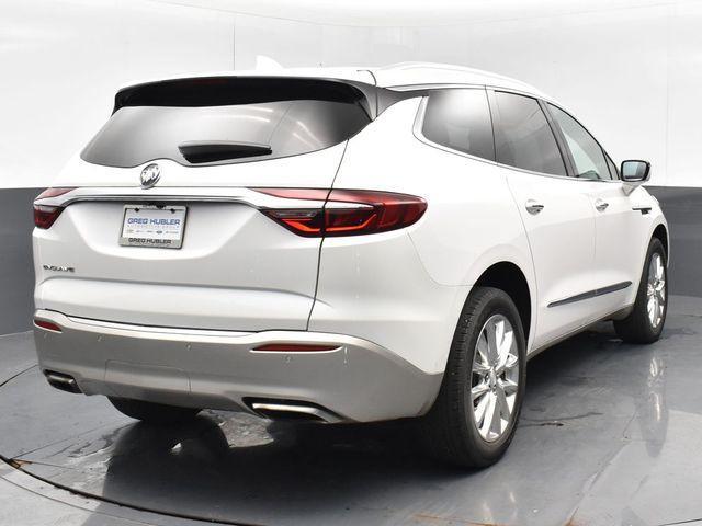 Photo of 2021 White Frost Tri-Coat Buick Enclave