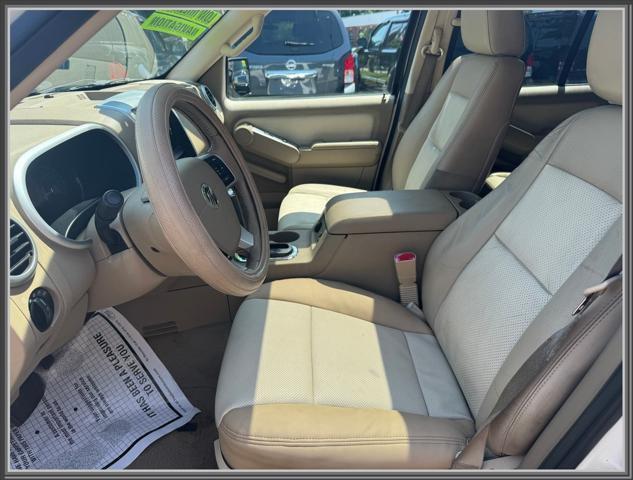 Photo of 2007 White Chocolate Tri-Coat Mercury Mountaineer