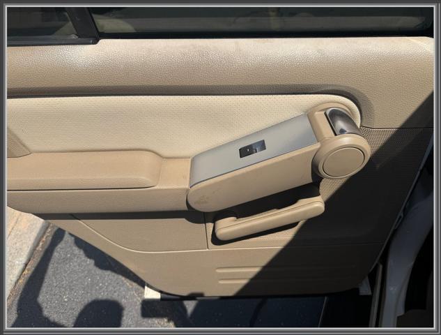 Photo of 2007 White Chocolate Tri-Coat Mercury Mountaineer