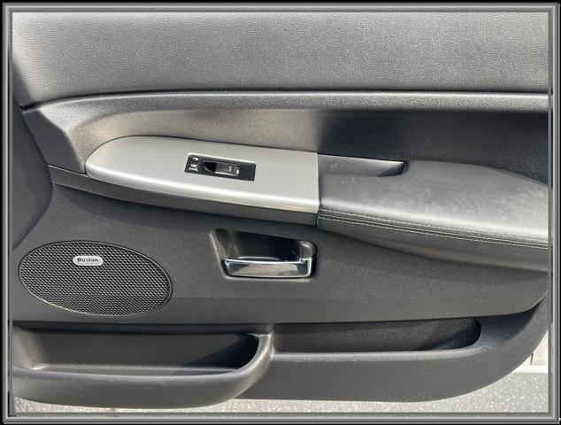 Photo of 2010 Bright Silver Metallic Clearcoat Jeep Grand Cherokee
