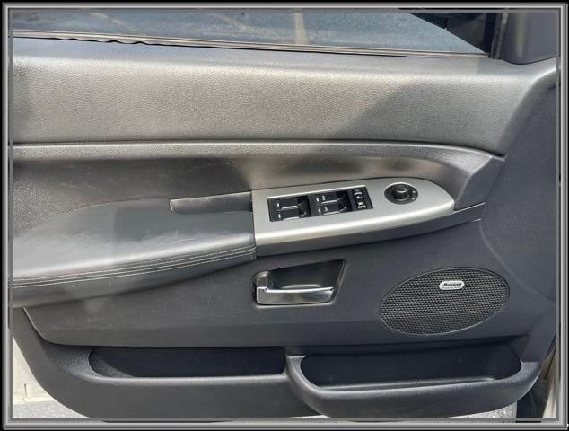 Photo of 2010 Bright Silver Metallic Clearcoat Jeep Grand Cherokee