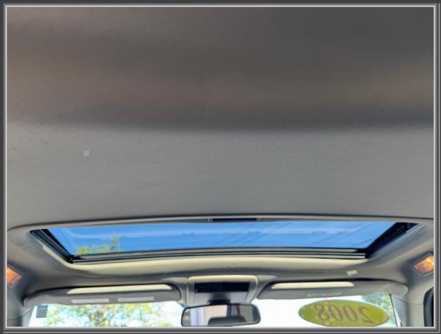 Photo of 2008 Black Clearcoat Jeep Commander